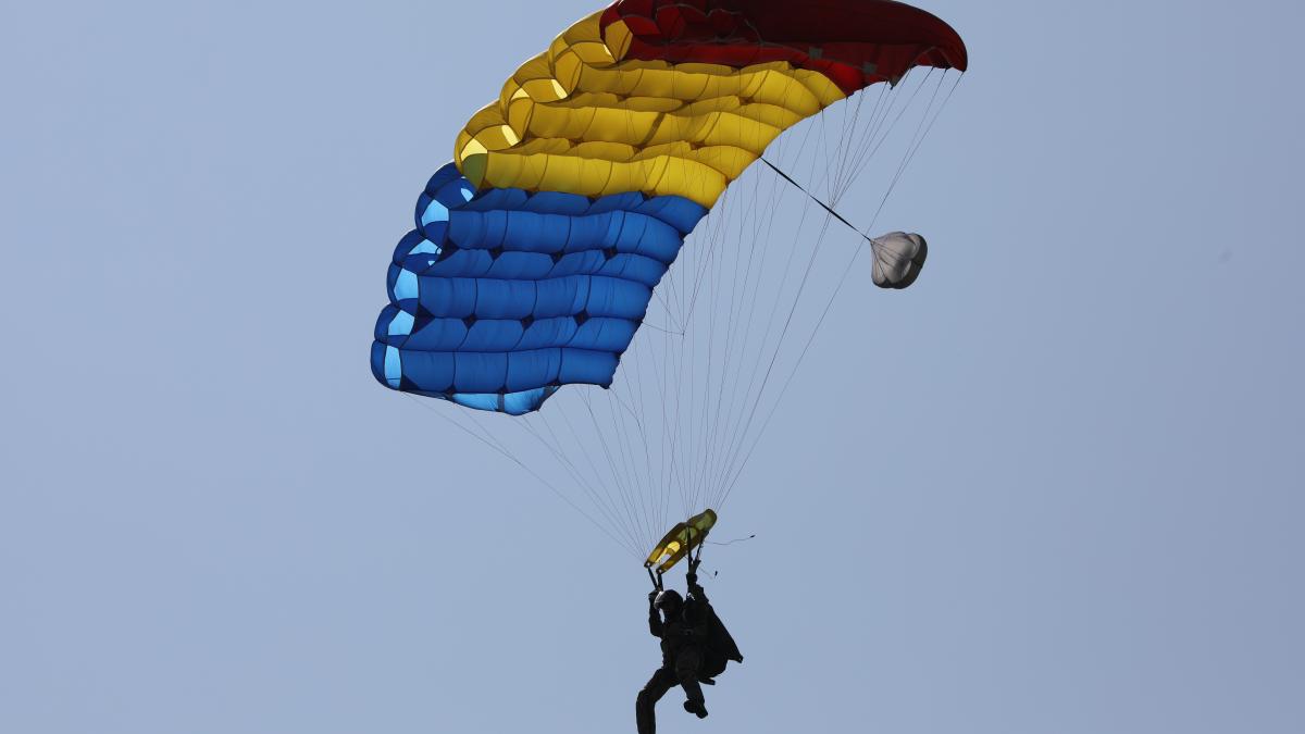 paraustisti-1_15373300