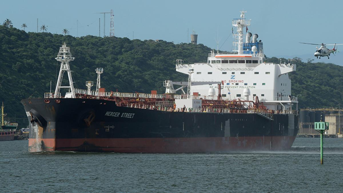 petrolierul-mercer-street-al-companiei-zodiac_66954100