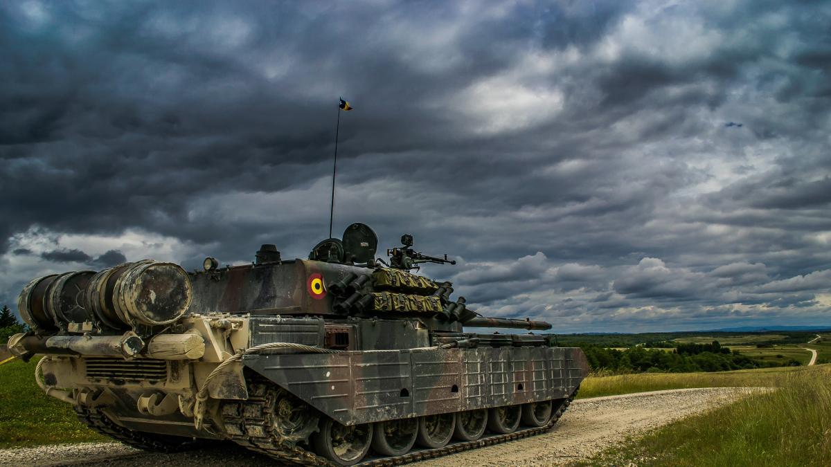 Cum a fost „căpușată” industria de apărare din România. Năsui: Datorii colosale șterse de stat. Privatizarea, aproape imposibilă