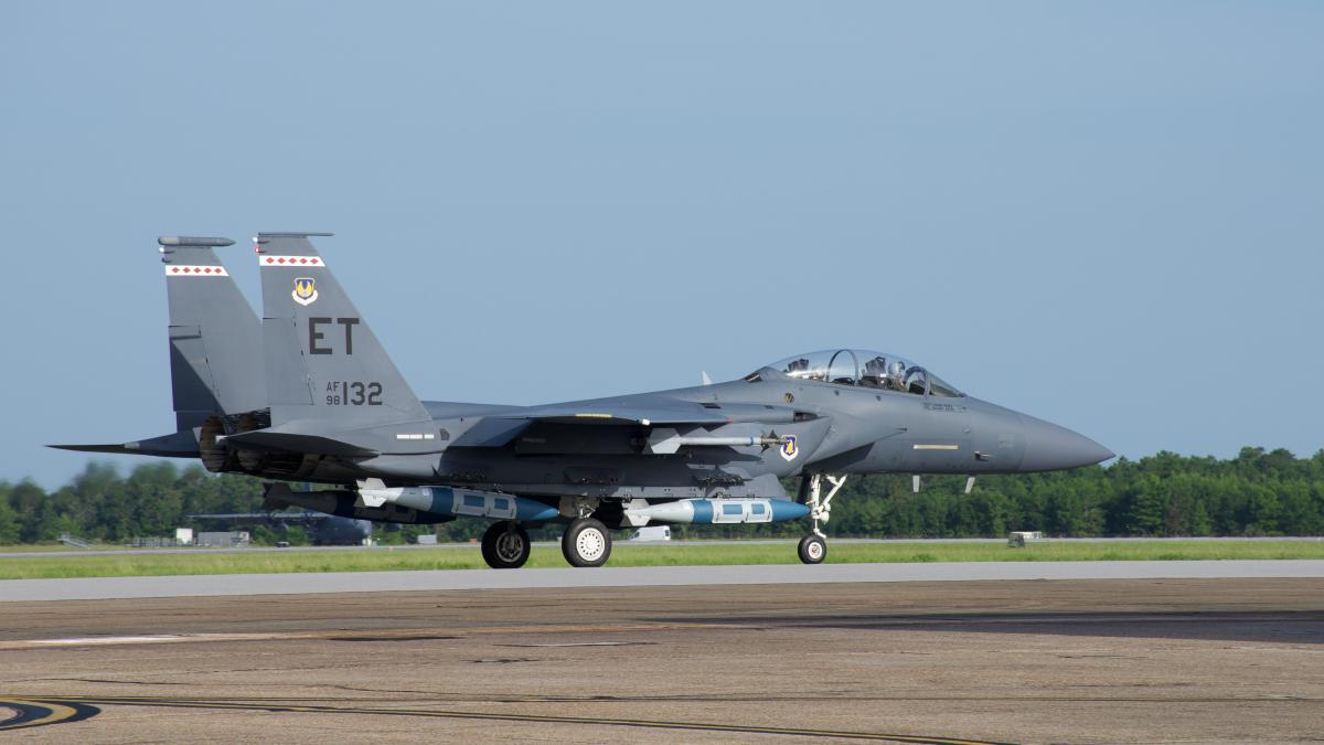 f-15e-strike-eagle_89444600