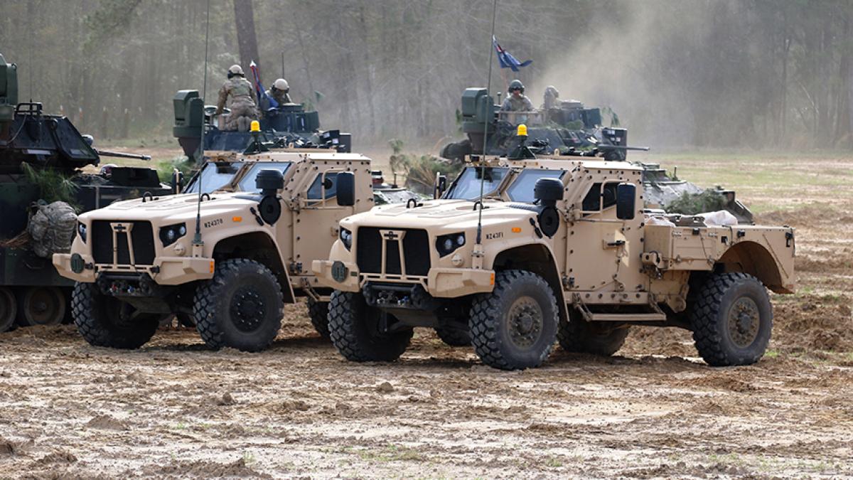 jltv-oshkosh_40773000