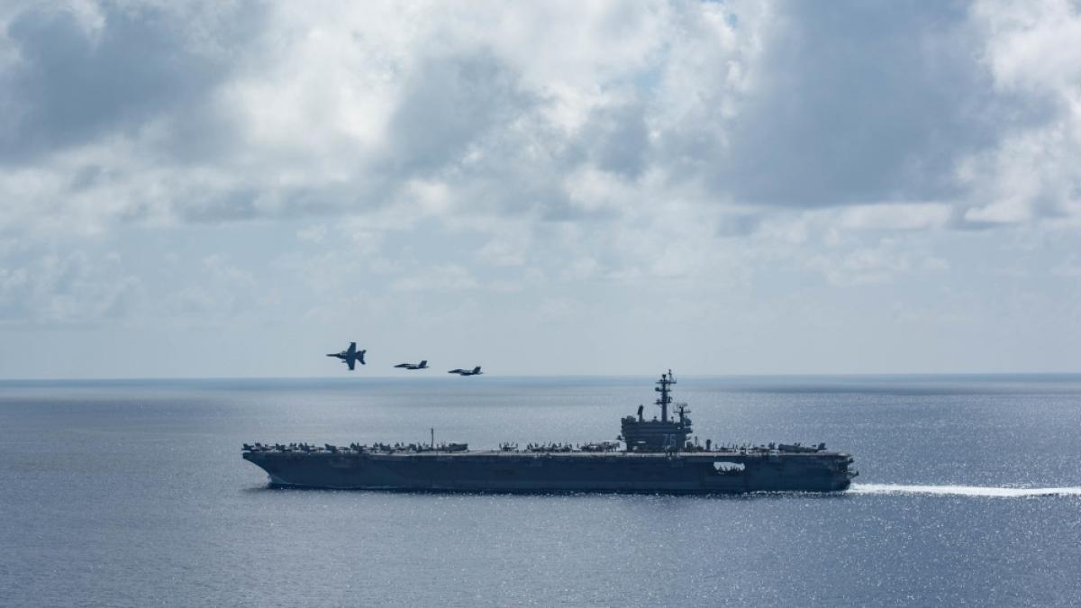 uss-ronald-reagan_12051200