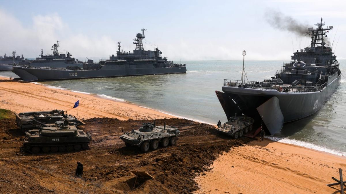 russia_black_sea_military_exercise_82672800