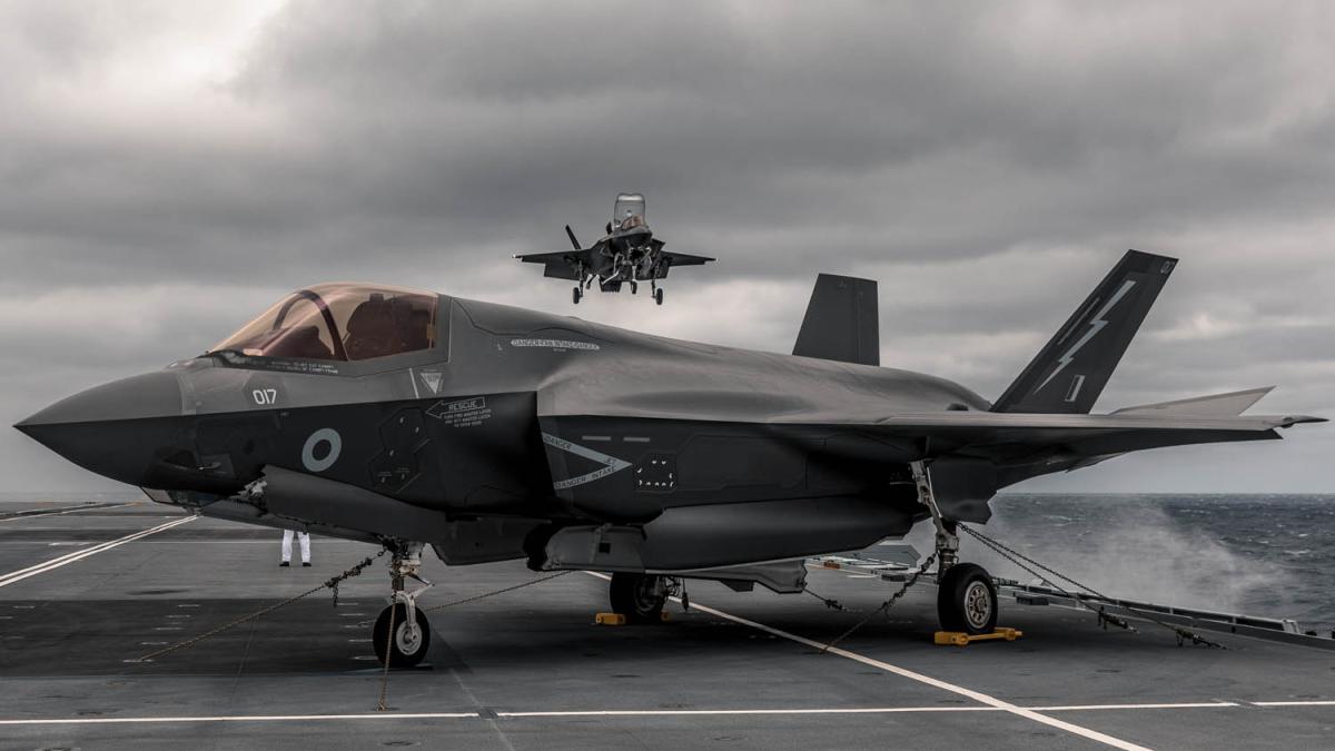 f-35b-royal-navy_42392400