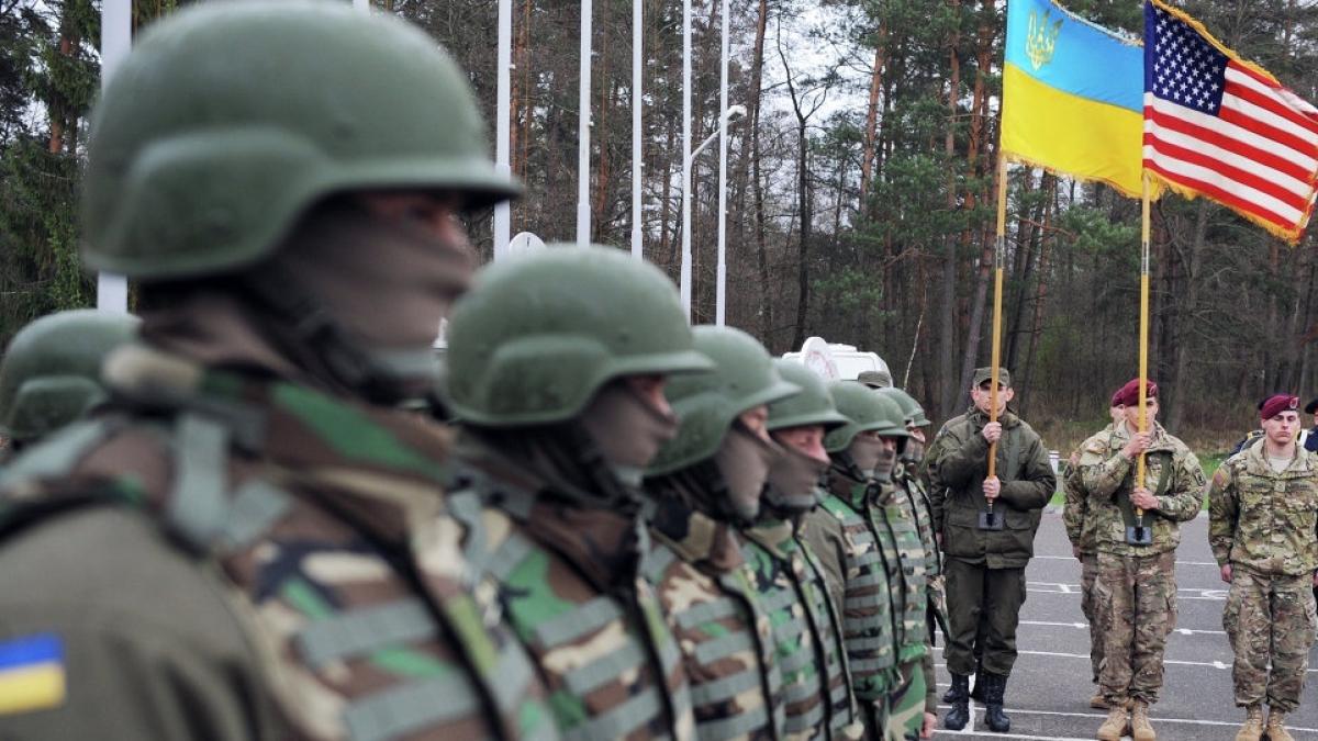 militari-ucraineni-si-americani-01_47398400