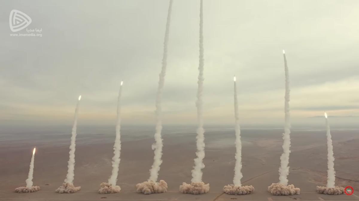 Iranul a construit o facilitate nucleară israeliană pe care apoi a bombardat-o cu 16 rachete balistice și drone kamikaze (VIDEO)