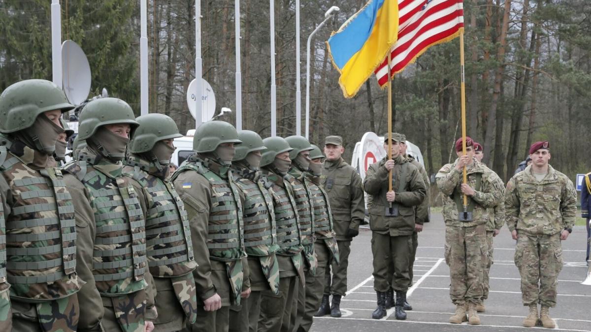 us_troops_ukraine_troops_12143500