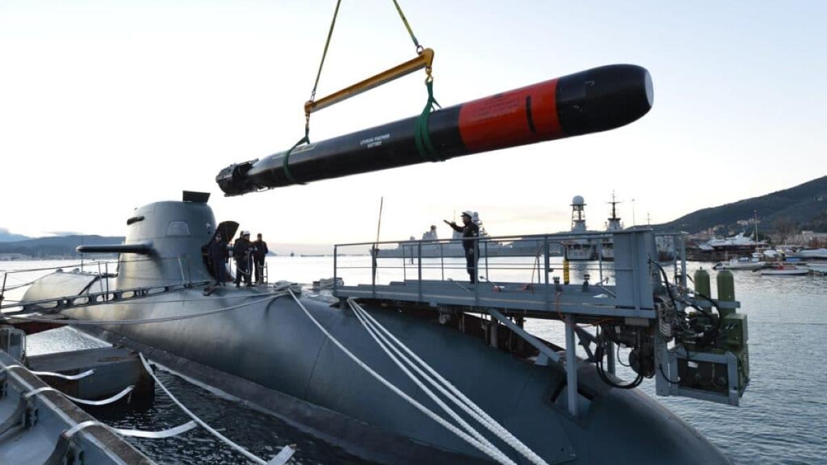 near-future-submarines-italia_33840800