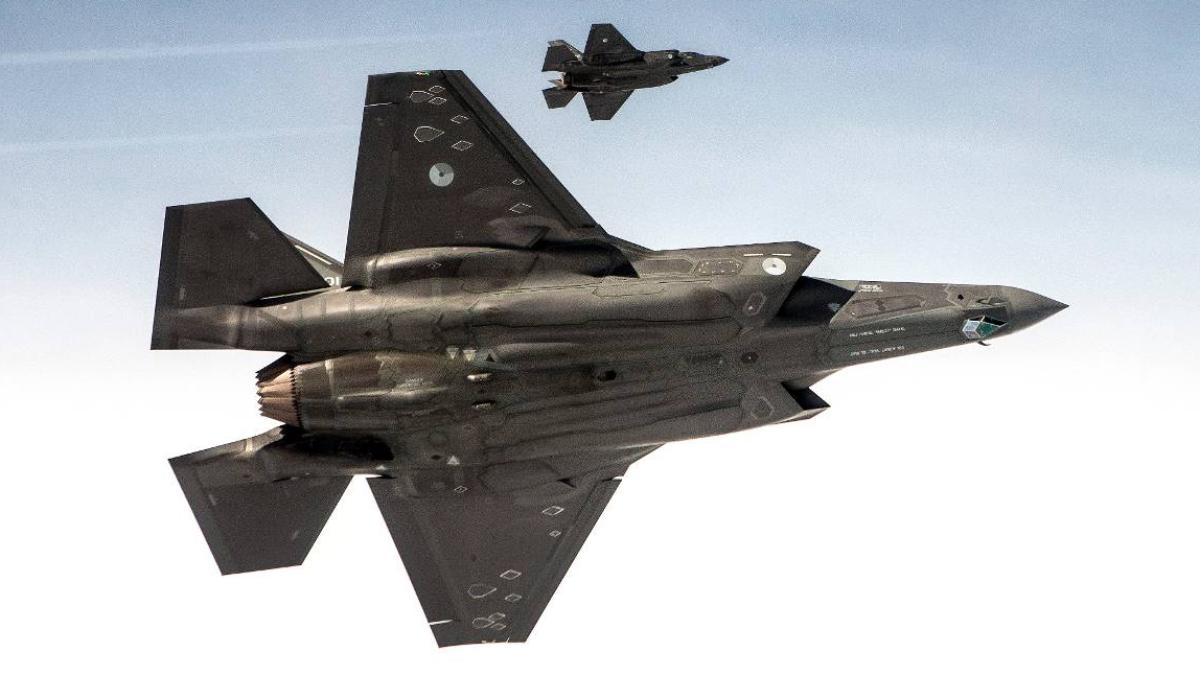 f-35-rnlaf-in-2016_55996200