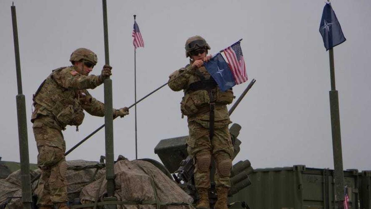 us-troops-nato-01_20727800