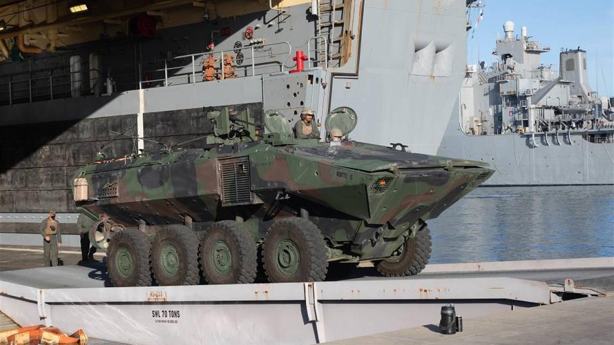 transportor-blindat-acv--us-marine-corps_18266000