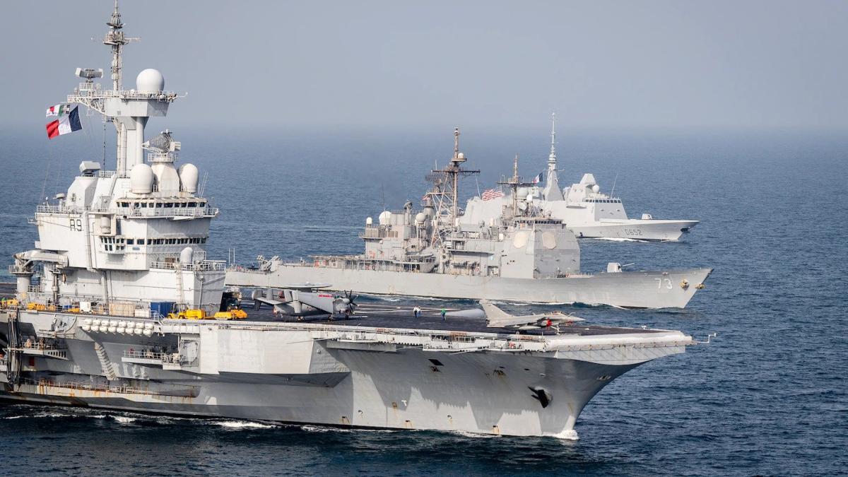 charles-de-gaulle_48229800