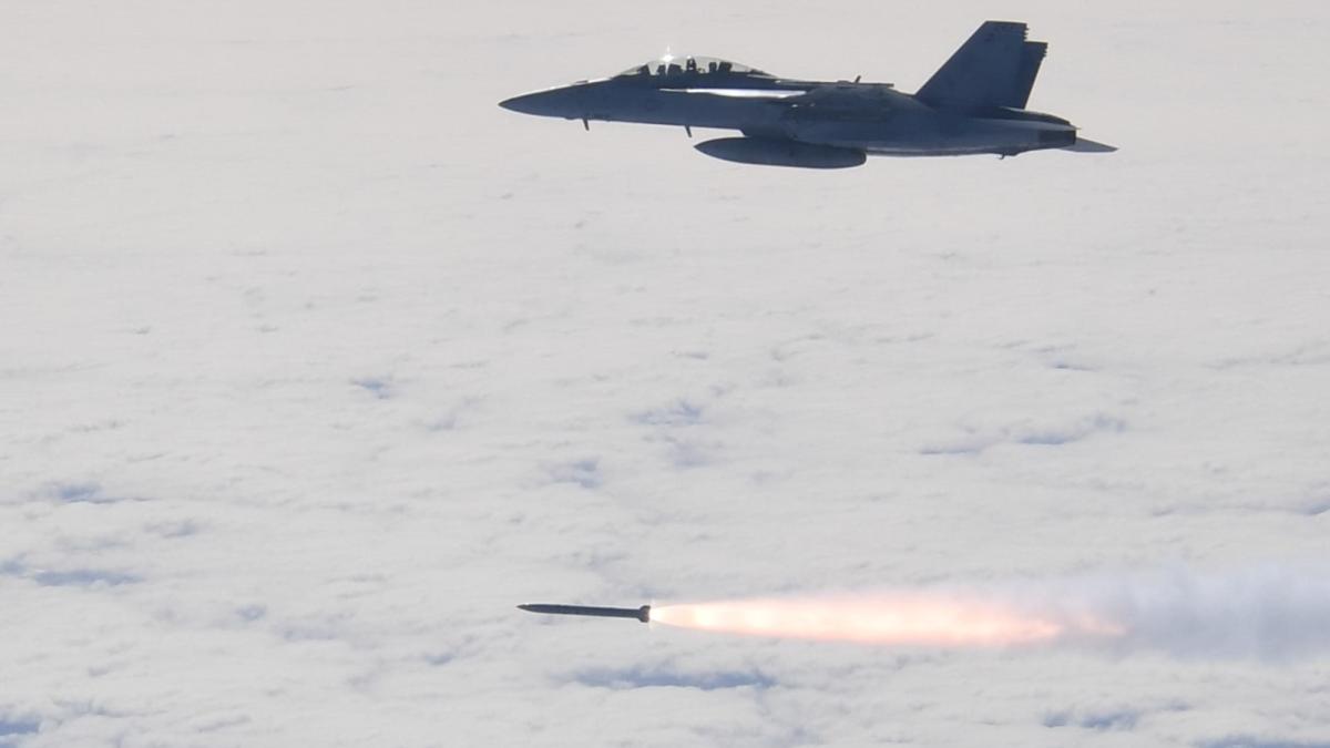 fa-18-super-hornet_aargm-er_39103900