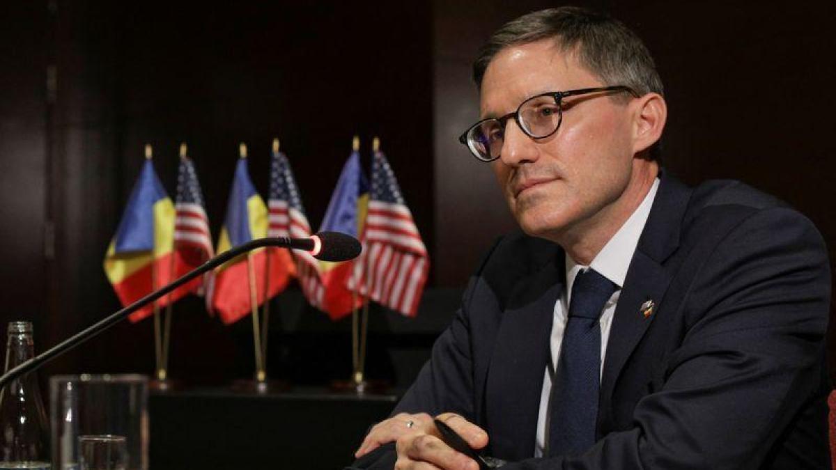 derek-chollet_79701300