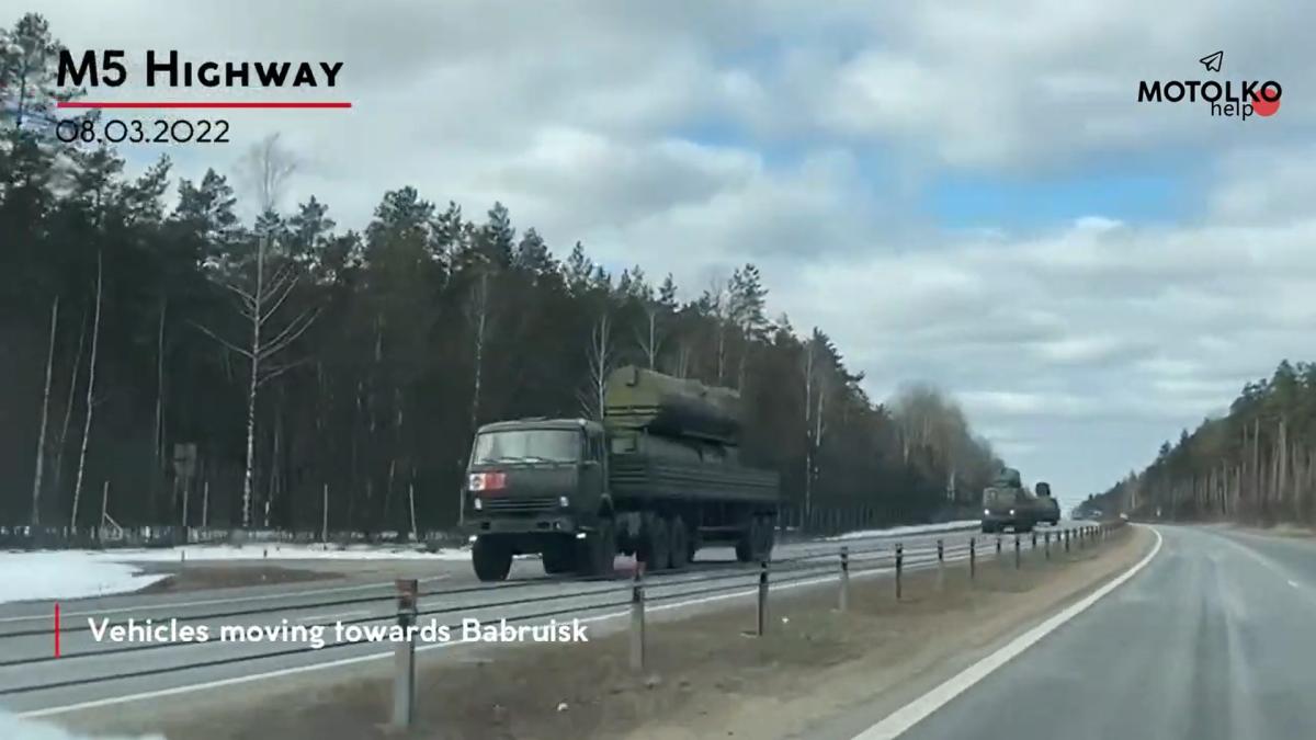 Rusia transportă un nou lot de rachete Iskander pe teritoriul Belarusului (Video)