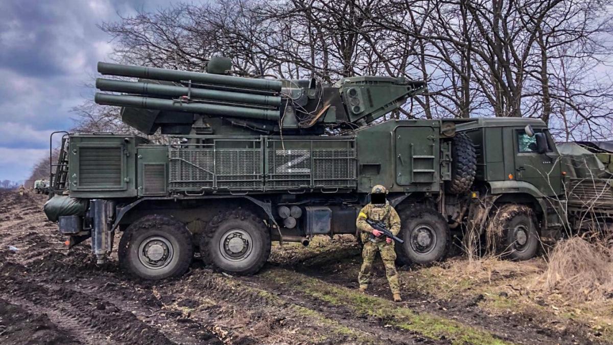 sistem-de-rachete-pantsir-capturat-in-ucraina_09909300