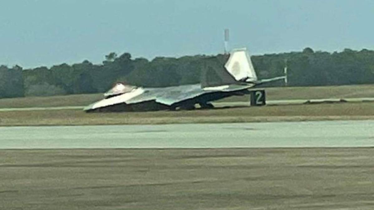 f-22-raptor-accident-aviatic_79723100