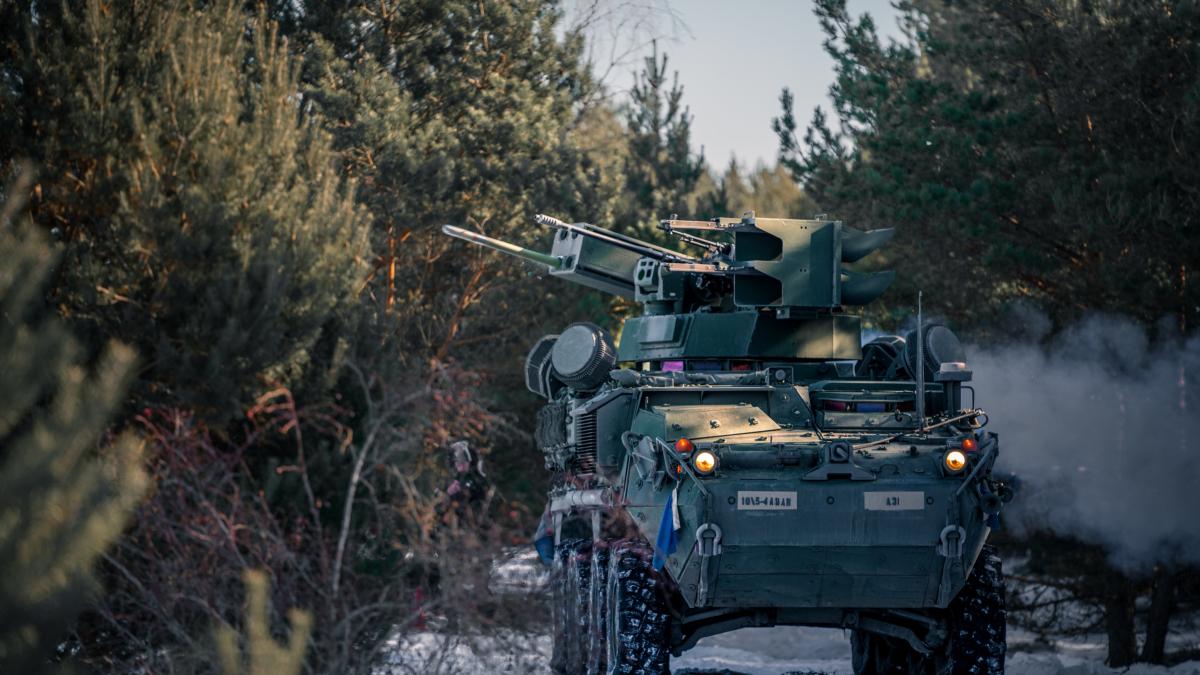 m-shorad-01_42426700