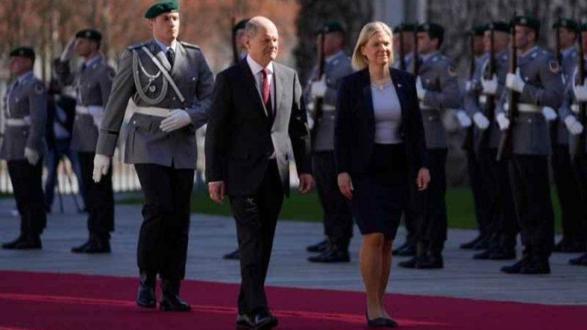 3f6d03d8-5dcb-4e9c-b02d-9e81e6db06b4_08612000