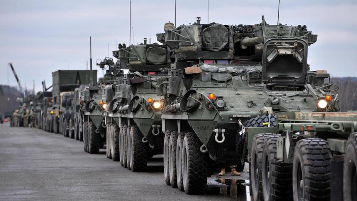 vehicule-militare-strykers_23121400