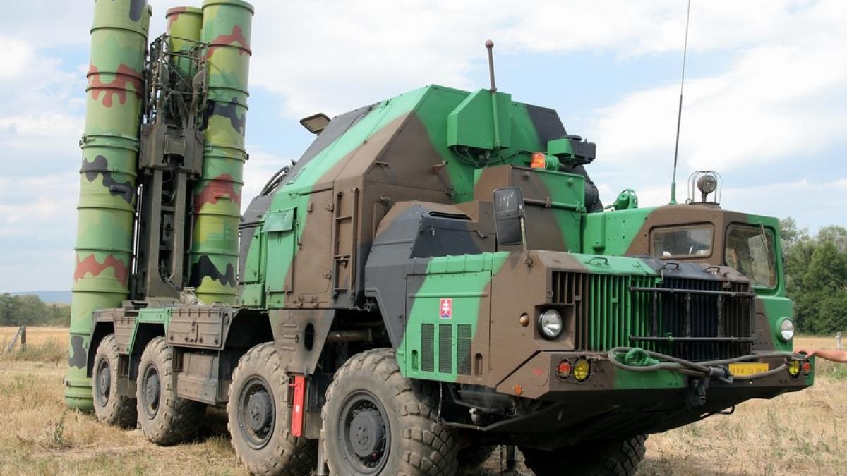 sistem_-de_rachete_s-400-slovacia_94279200