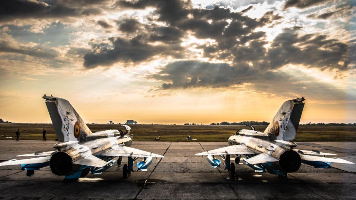 mig-21-lancer_47525700