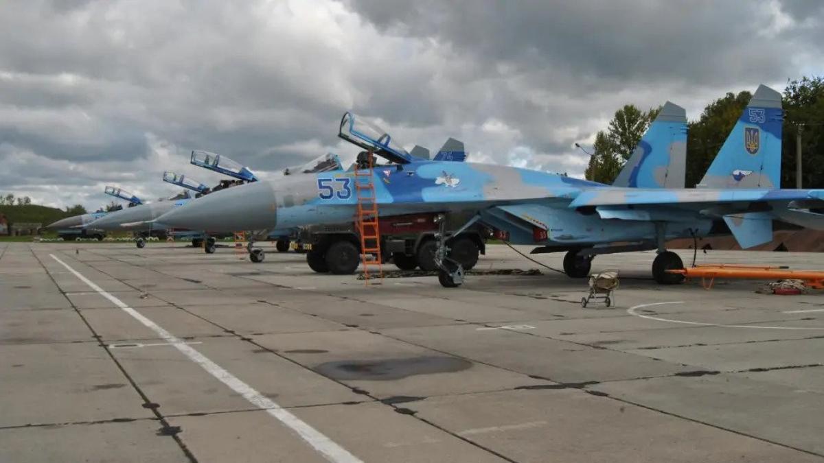 ukraine-air-force-01_11172500