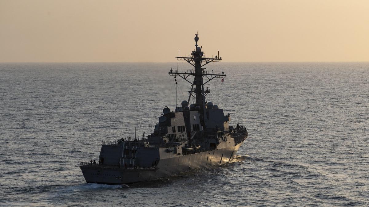 distrugator_clasa__arleigh_burke_56111800