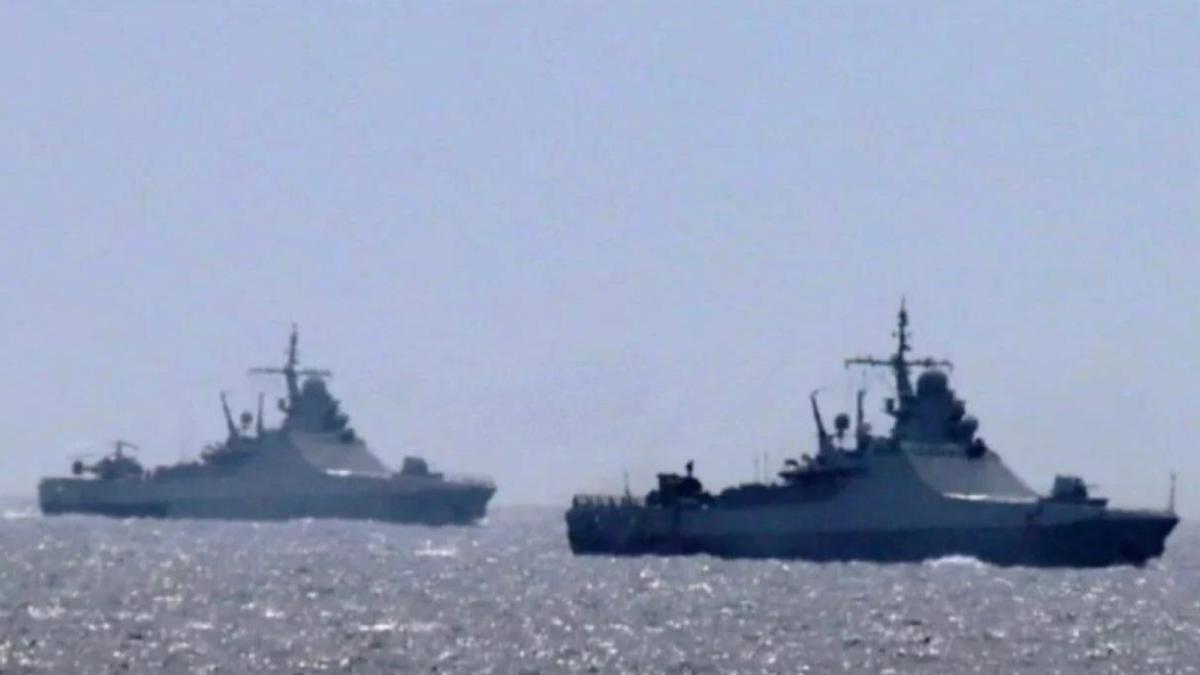 nave-ruse-in-marea-neagra-01_17659500