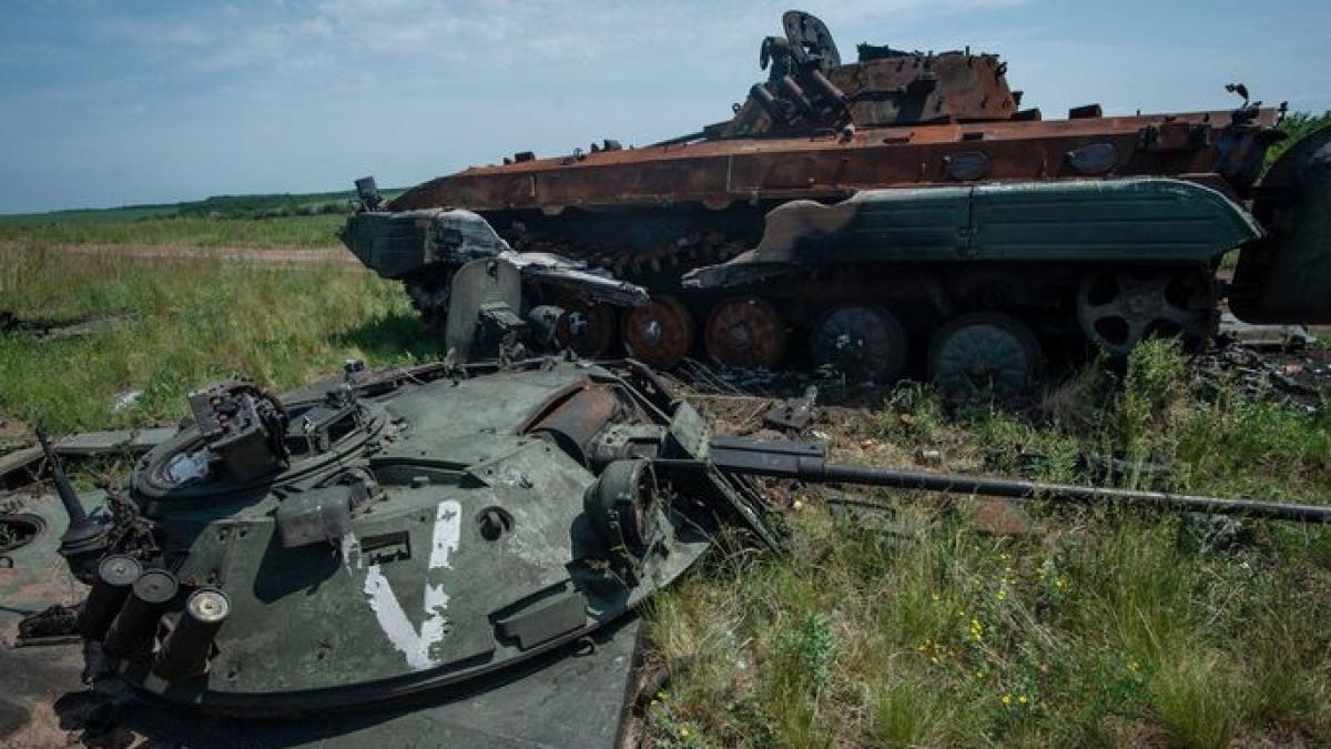 transportor-blindat-de-trupe-rusia-razboi-ucraina_04075600