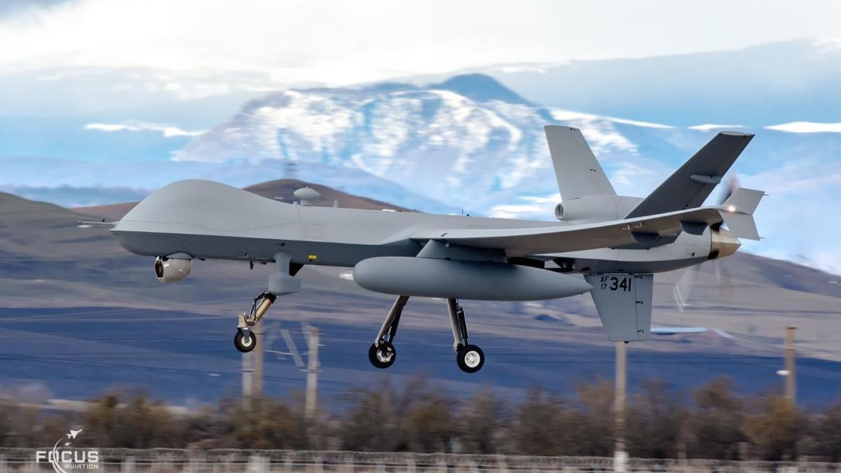O dronă americană MQ-9 Reaper s-a prăbușit la Câmpia Turzii (Video). MApN confirmă și oferă detalii privind incidentul