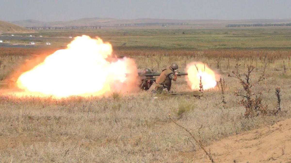 Cum a ajuns România din top 10 mondial la coada exporturilor de armament  | Viorel Manole, la Obiectiv EuroAtlantic la DefenseRomania