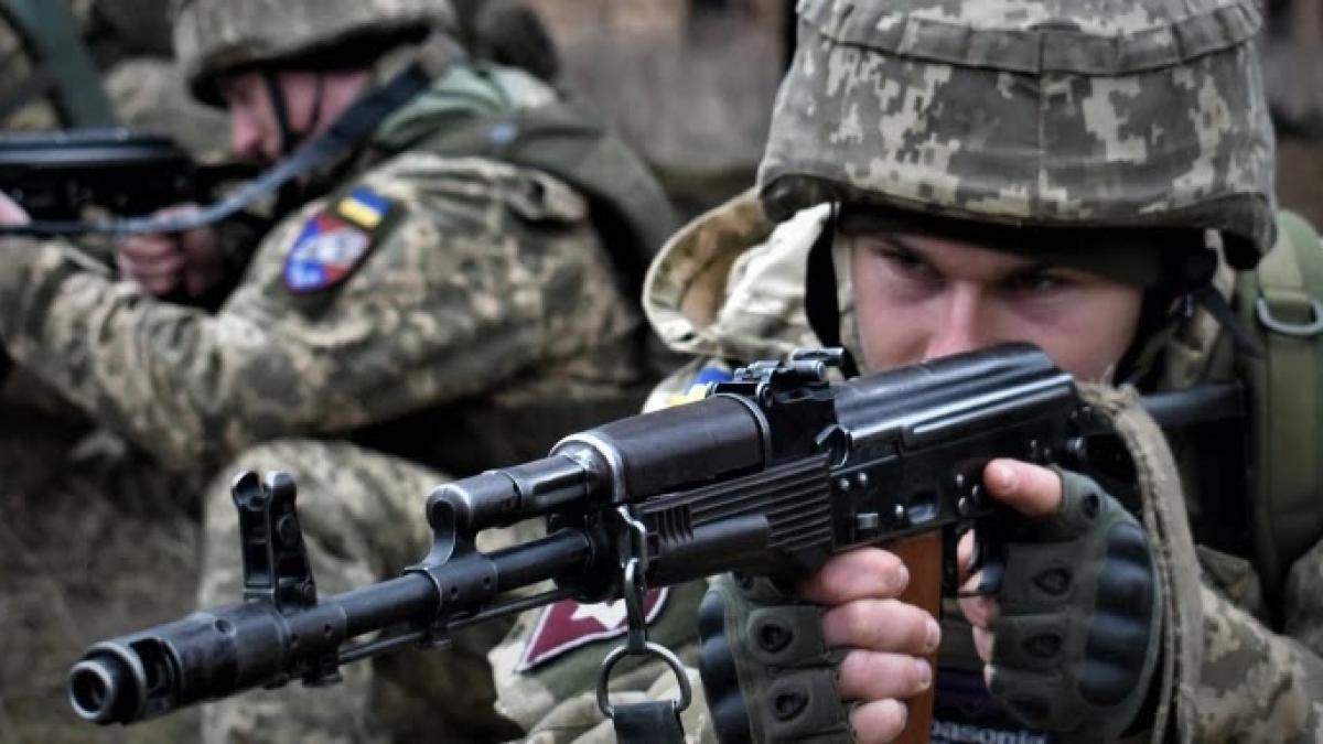 militari-ucraineni_10740400