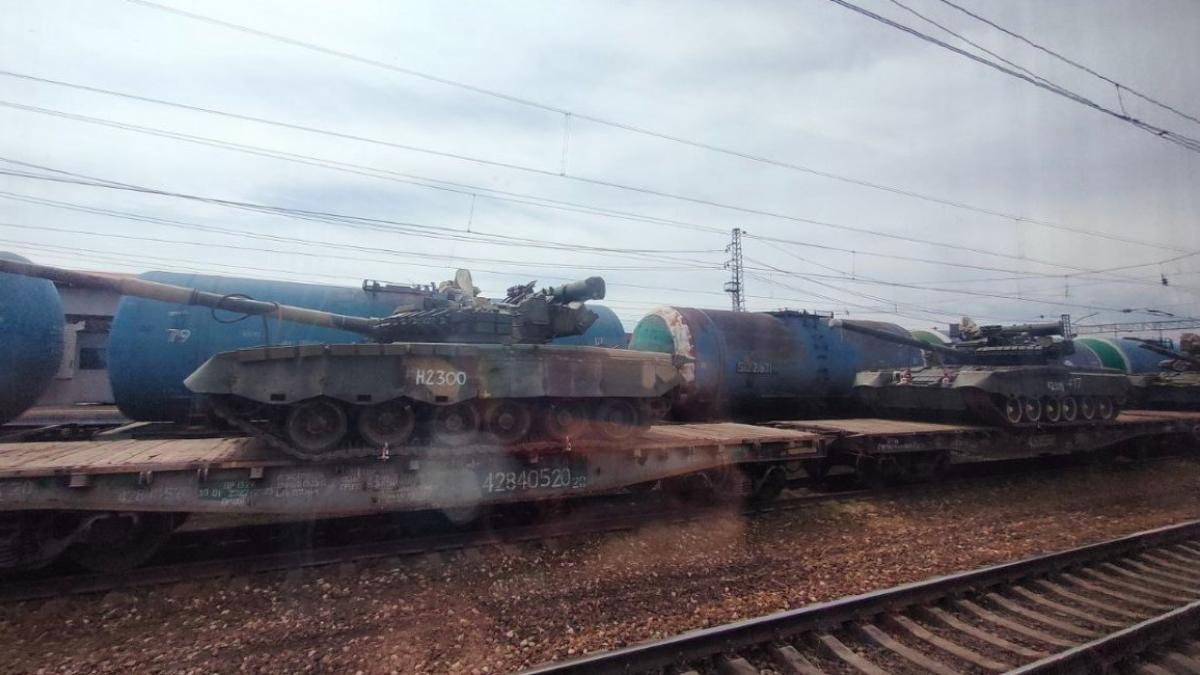 Rusia trimite pe front încă 20.000 de militari. Un corp de armată nou înființat cu tancuri T-80 și T-90 se îndreaptă spre Ucraina