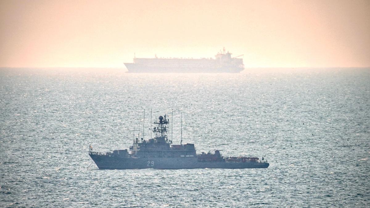 romania-nava-petrolier-fortele-navale-romane_55946100