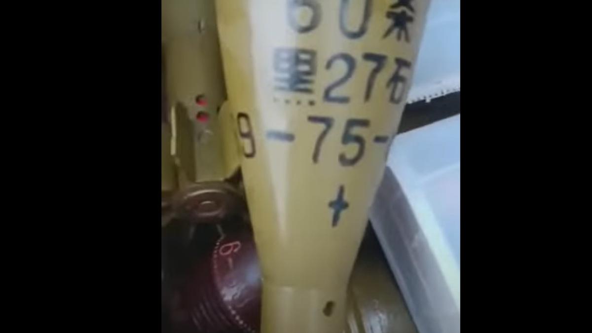 Un caz misterios: Ucrainenii au descoperit muniție chinezească din 1975 abandonată de ruși în estul Ucrainei (Video)