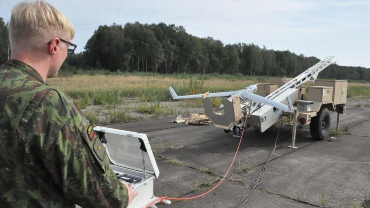uav-fortele-armate-lituaniene_51228100