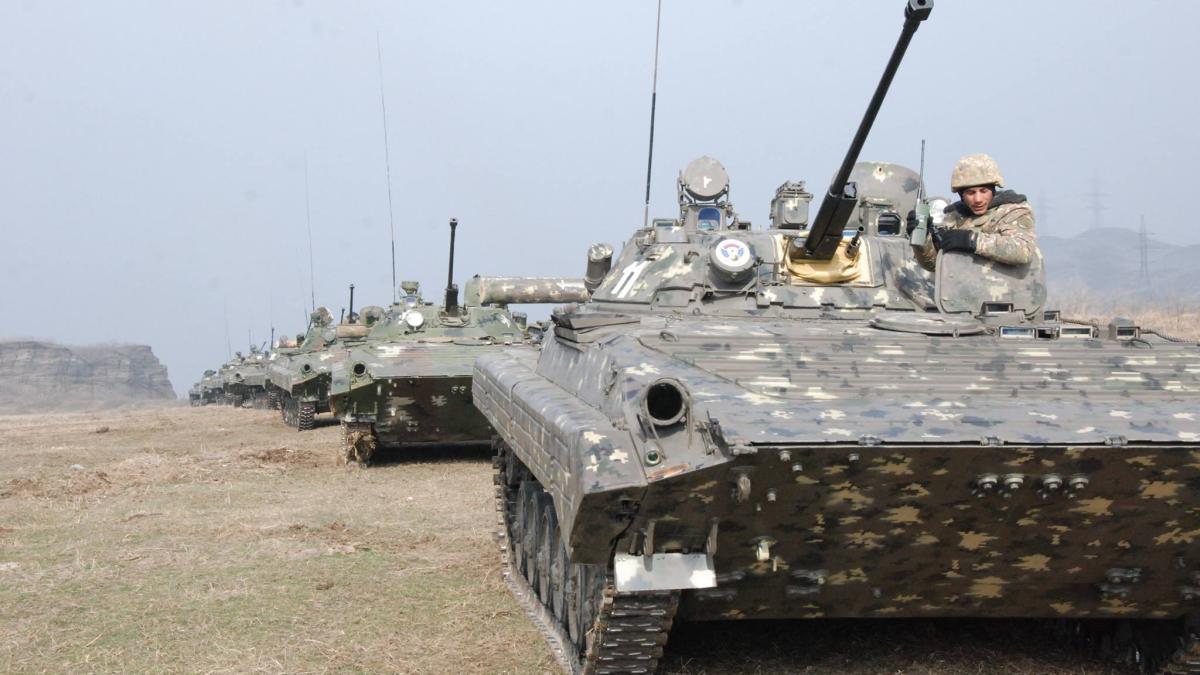 armata-armenia_21485500