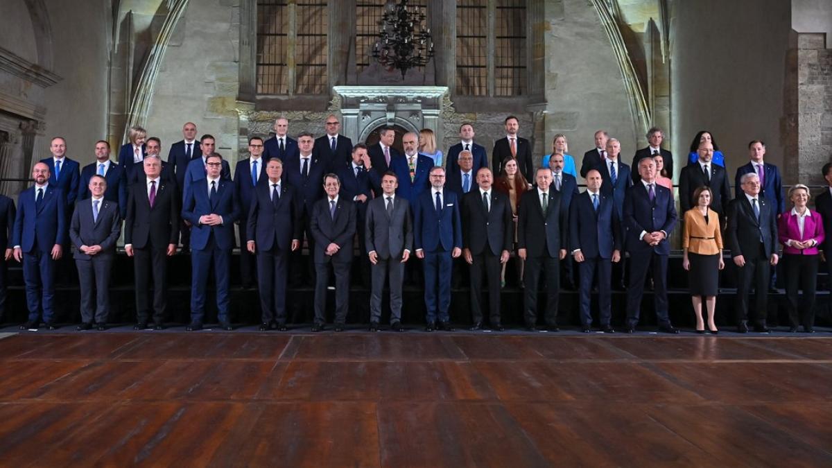 praga-comunitatea-politica-europeana_47316900