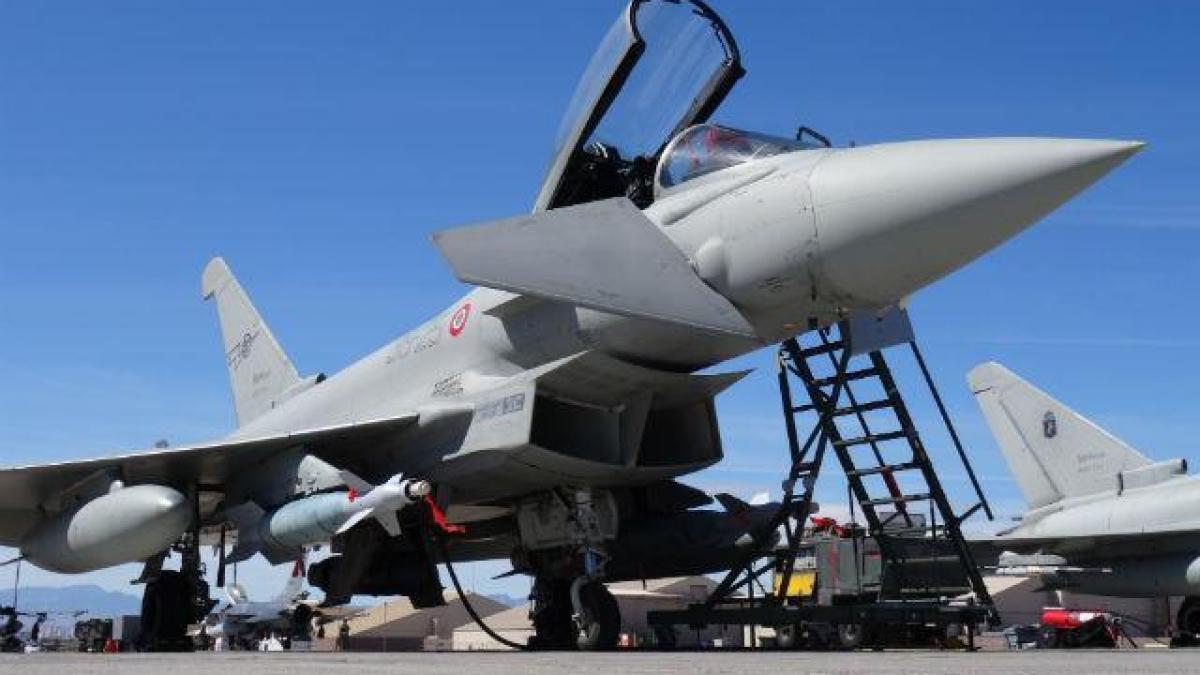 avion_eurofighter_typhoon_italia_24814200