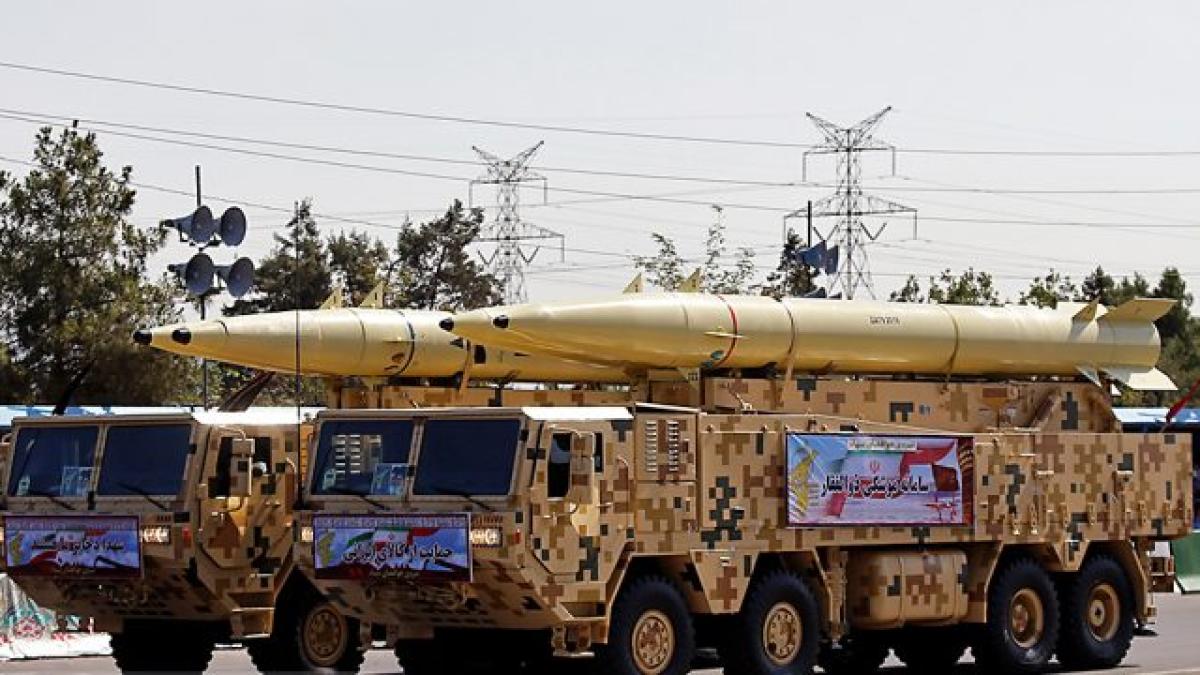 rachete-iraniene-fateh-110_77536400