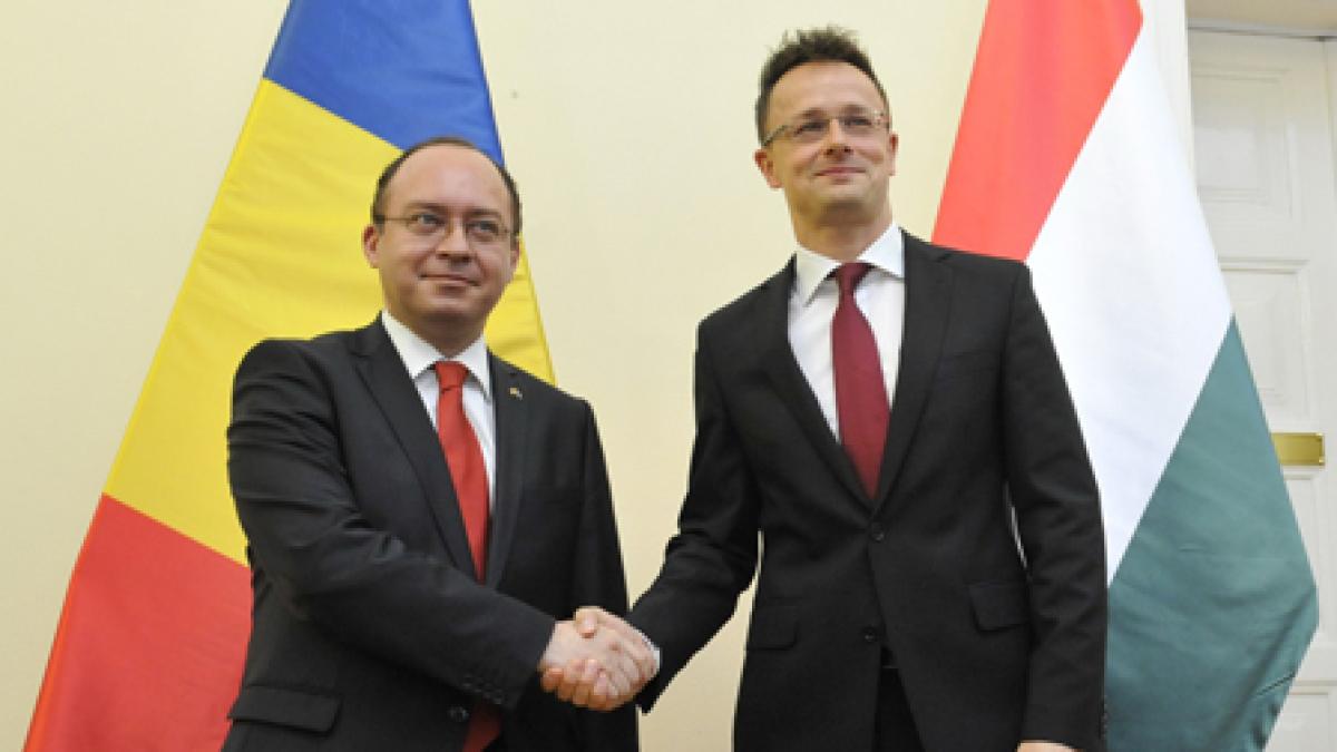 peter-szijjarto-aurescu_30755300