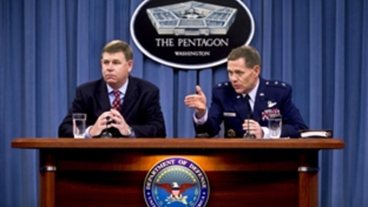 Generalul american Robert E. Wheeler, la DefenseRomania | Războiul provocat de Rusia, modernizarea armatei și securitatea cibernetică, într-o ediție specială a Obiectiv EuroAtlantic