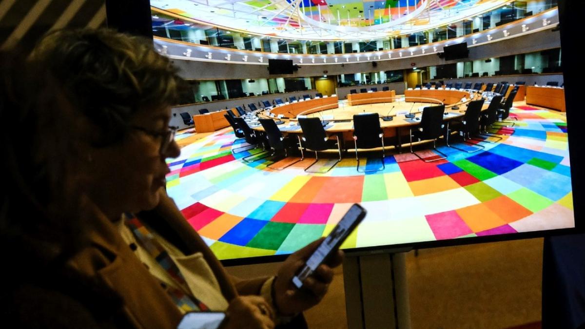 Dubla măsură a Austriei: Berlinul lua în calcul blocarea intrării Croației în Schengen, la schimb cu veto-ul Vienei / Diaconescu: Condiționalitățile înseamnă o decizie negativă mascată