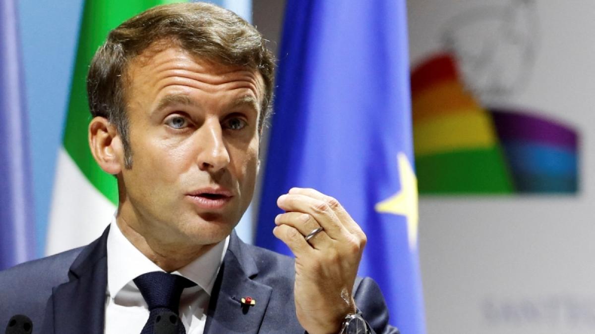 emanuel-macron--02_96872300