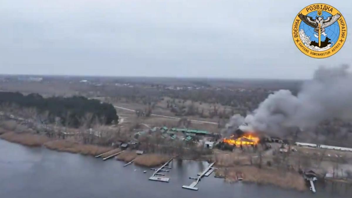 Unitate de elită ucraineană a Forțelor pentru Operaţii Speciale, misiune pe malul stâng al Niprului  (Video). Ținta: Un post de comandă rus