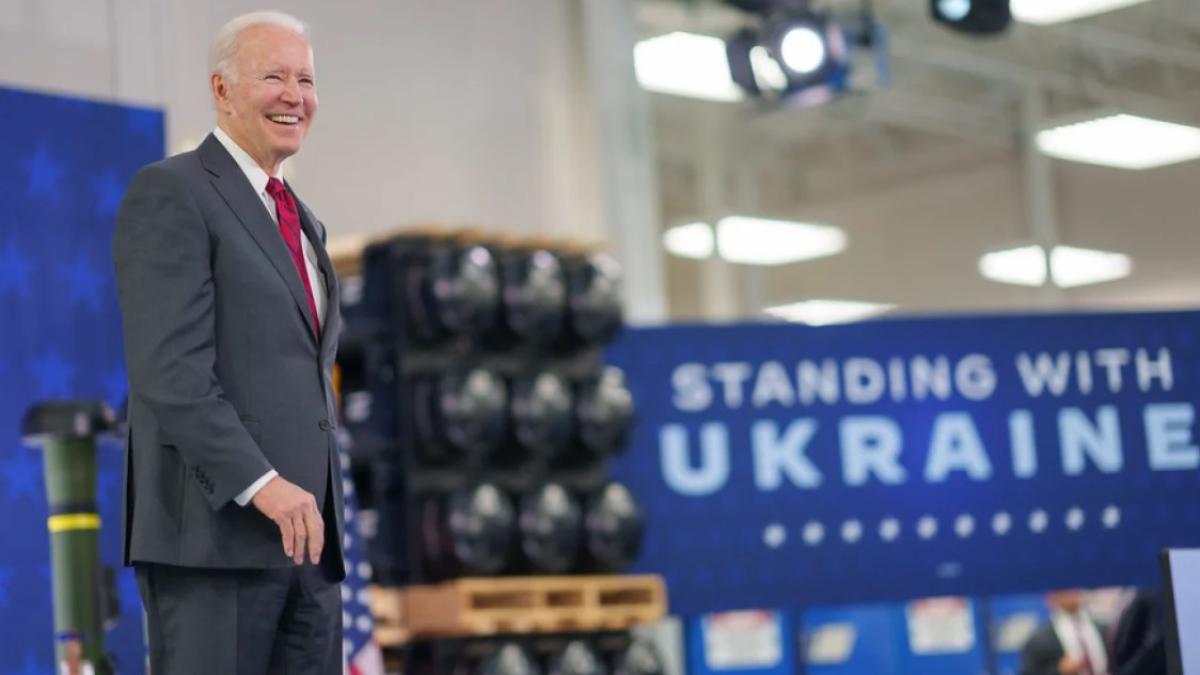 biden-javeline1_98296100