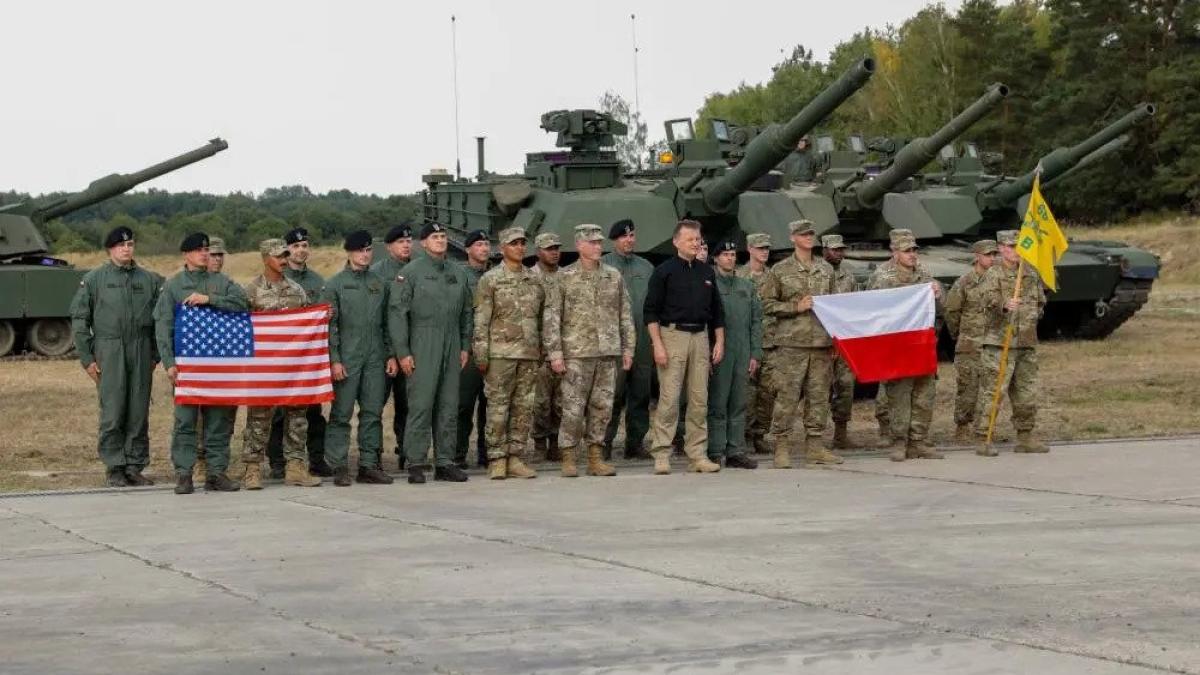 academia-de-tancuri-abrams-polonia_27040400