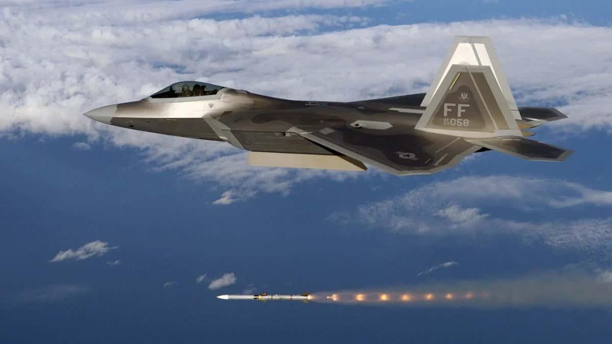 f-22-aim-120_12054300