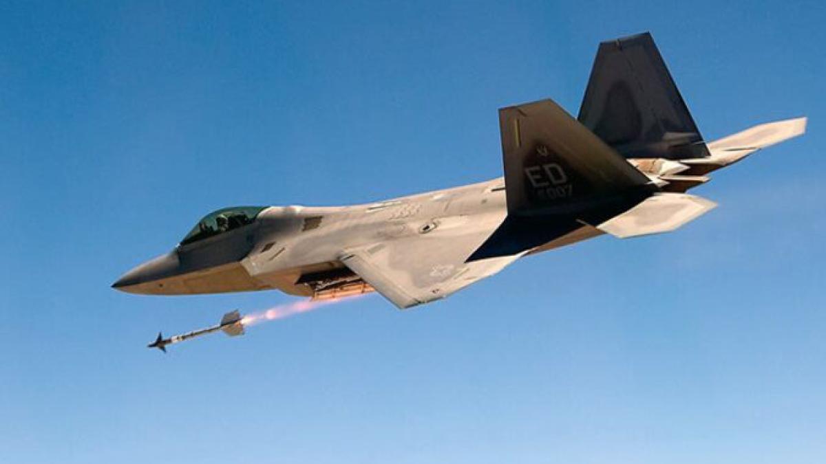 f-22-aim-9-sidewinder_88303200